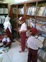 ambil buku